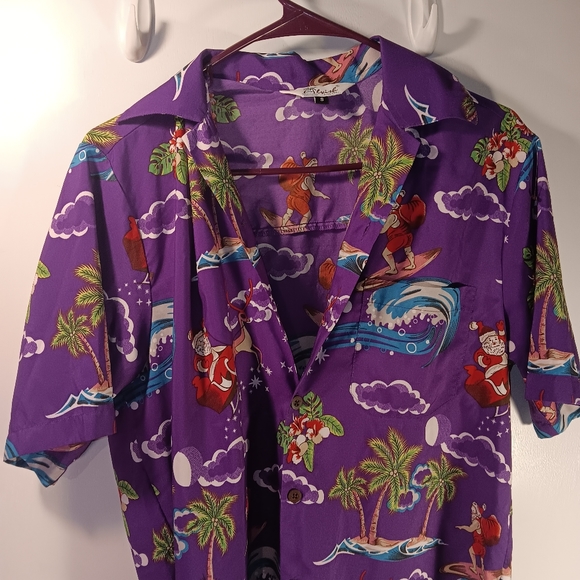Mens size small Christmas/ Hawaiian style shirt button up short sleeve - Picture 3 of 7